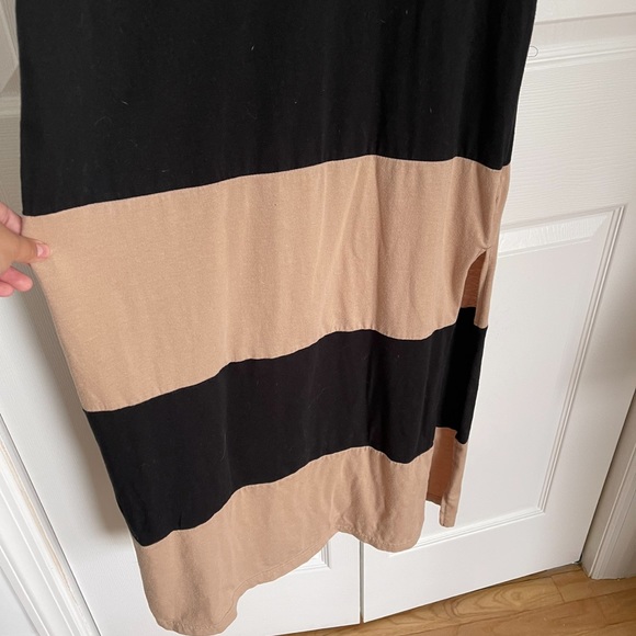 Black and beige striped maxi dress - Picture 4 of 6